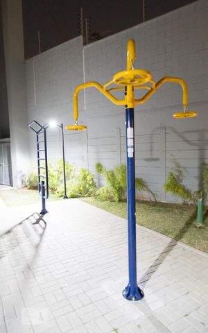 Apartamento à venda com 42m², 2 quartos e 1 vaga Apartamento à venda com 42m², 2 quartos e 1 vagaÁrea comum - Academia