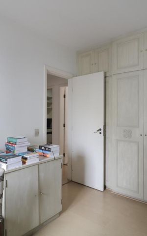 Apartamento à venda com 270m², 4 quartos e 4 vagasQuarto 3