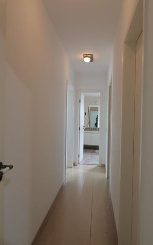 Apartamento à venda com 270m², 4 quartos e 4 vagasCorredor de acesso aos Quartos