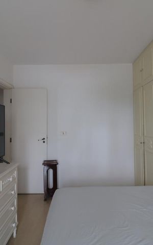 Apartamento à venda com 270m², 4 quartos e 4 vagasQuarto 2