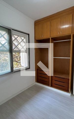 Casa à venda com 150m², 3 quartos e 3 vagas Casa à venda com 150m², 3 quartos e 3 vagasQuarto 1