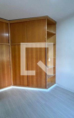 Casa à venda com 150m², 3 quartos e 3 vagas Casa à venda com 150m², 3 quartos e 3 vagasQuarto 2