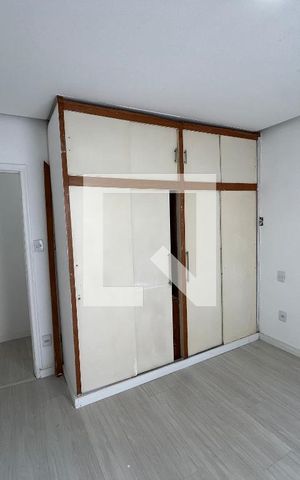 Casa à venda com 150m², 3 quartos e 3 vagas Casa à venda com 150m², 3 quartos e 3 vagasSuite