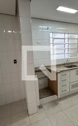 Casa à venda com 150m², 3 quartos e 3 vagas Casa à venda com 150m², 3 quartos e 3 vagasCozinha