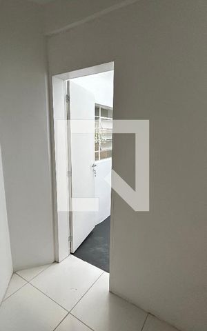 Casa à venda com 150m², 3 quartos e 3 vagas Casa à venda com 150m², 3 quartos e 3 vagasÁrea de serviço