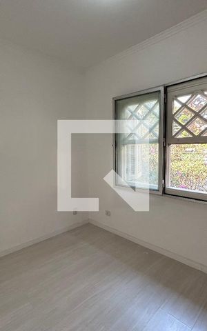 Casa à venda com 150m², 3 quartos e 3 vagas Casa à venda com 150m², 3 quartos e 3 vagasQuarto 1