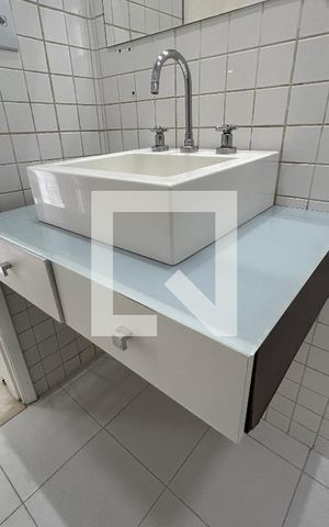 Casa à venda com 150m², 3 quartos e 3 vagas Casa à venda com 150m², 3 quartos e 3 vagasBanheiro da Suíte