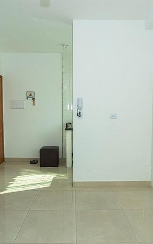 Studio à venda com 34m², 1 quarto e sem vaga Studio à venda com 34m², 1 quarto e sem vagaSala