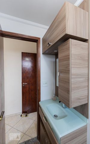 Apartamento à venda com 58m², 2 quartos e 1 vaga Apartamento à venda com 58m², 2 quartos e 1 vagaSuite