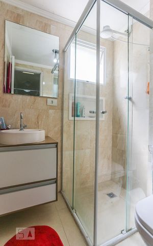 Apartamento para alugar com 47m², 2 quartos e 1 vaga Apartamento para alugar com 47m², 2 quartos e 1 vagaBanheiro