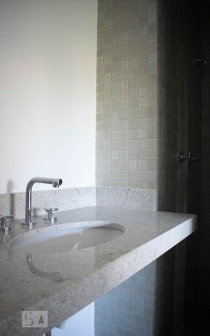 Apartamento à venda com 93m², 3 quartos e 2 vagasBanheiro