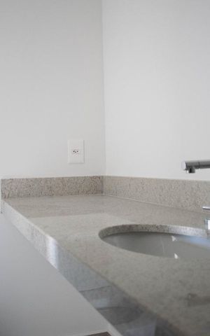 Apartamento à venda com 93m², 3 quartos e 2 vagasBanheiro