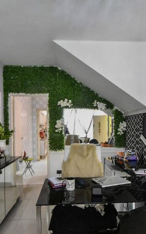 Casa à venda com 90m², 2 quartos e 1 vagaSala de Jantar