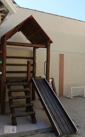 Casa de condomínio à venda com 120m², 3 quartos e 1 vagaÁrea comum