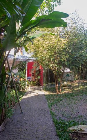 Casa à venda com 240m², 4 quartos e 2 vagasÁrea Externa
