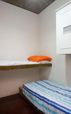 Casa à venda com 240m², 4 quartos e 2 vagasQuarto de Serviço