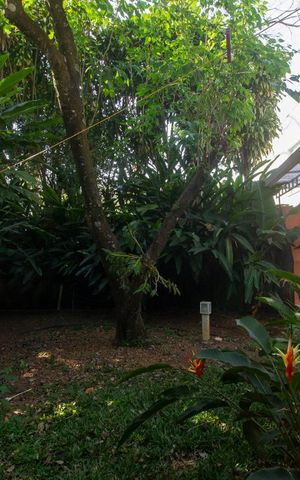Casa à venda com 240m², 4 quartos e 2 vagasÁrea Externa