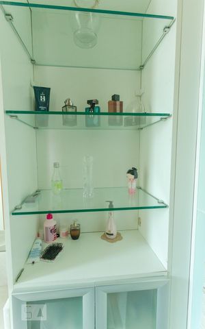 Apartamento para alugar com 110m², 3 quartos e 2 vagas Apartamento para alugar com 110m², 3 quartos e 2 vagasBanheiro da Suíte