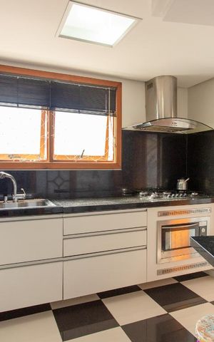 Apartamento para alugar com 110m², 3 quartos e 2 vagas Apartamento para alugar com 110m², 3 quartos e 2 vagasCozinha