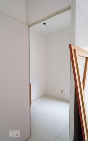 Studio para alugar com 32m², 1 quarto e sem vagaSala/Quarto
