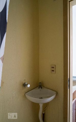 Studio para alugar com 32m², 1 quarto e sem vagaBanheiro