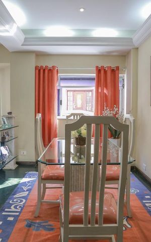 Casa de condomínio à venda com 122m², 3 quartos e 5 vagasSala