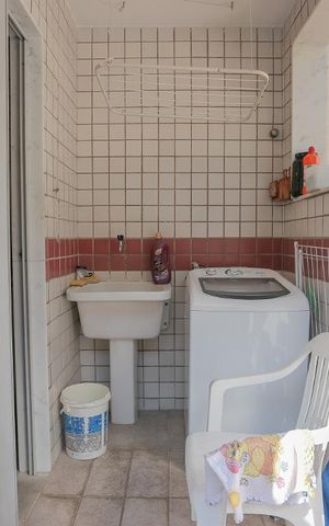 Casa de condomínio à venda com 122m², 3 quartos e 5 vagasÁrea de Serviço