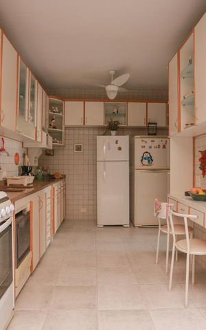 Casa de condomínio à venda com 122m², 3 quartos e 5 vagasCozinha