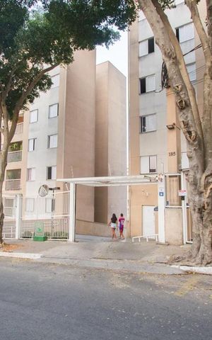 Apartamento à venda com 52m², 2 quartos e 1 vagaFachada