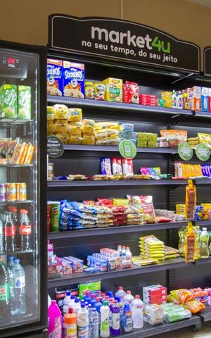 Apartamento à venda com 52m², 2 quartos e 1 vagaMini Mercado