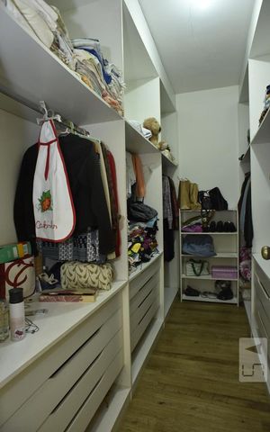 Apartamento à venda com 390m², 3 quartos e 4 vagasCloset da Suíte 2