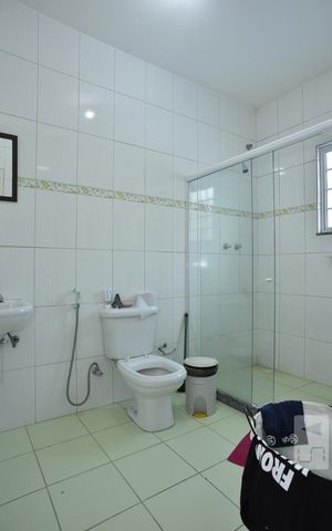 Apartamento à venda com 390m², 3 quartos e 4 vagasBanheiro da Suíte 3