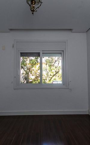 Apartamento à venda com 189m², 3 quartos e 3 vagas Apartamento à venda com 189m², 3 quartos e 3 vagasSuíte 2