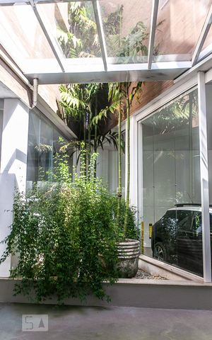 Apartamento à venda com 189m², 3 quartos e 3 vagas Apartamento à venda com 189m², 3 quartos e 3 vagasÁrea comum