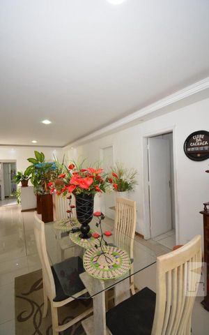 Apartamento à venda com 300m², 2 quartos e sem vagaSala de Jantar