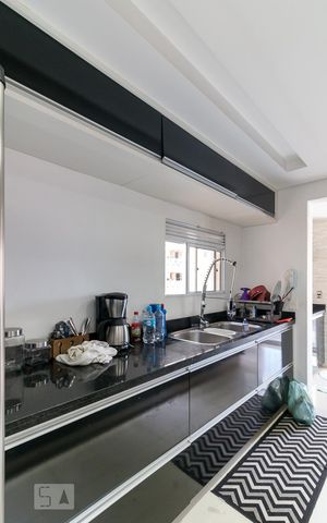 Apartamento à venda com 115m², 3 quartos e 2 vagasCozinha