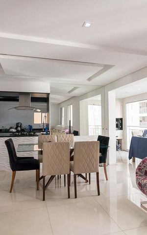 Apartamento à venda com 115m², 3 quartos e 2 vagasSala