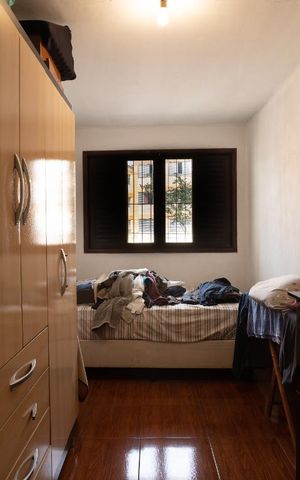 Casa à venda com 150m², 3 quartos e 2 vagas Casa à venda com 150m², 3 quartos e 2 vagasQuarto 2