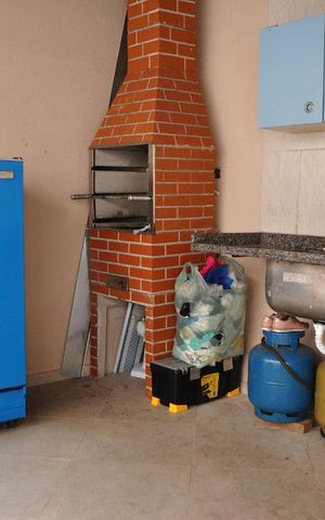 Casa à venda com 130m², 2 quartos e 3 vagasChurrasqueira