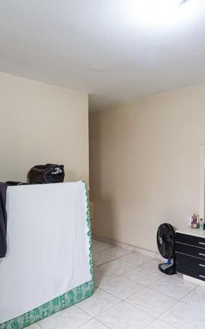 Casa à venda com 146m², 3 quartos e 2 vagas Casa à venda com 146m², 3 quartos e 2 vagasQuarto 2