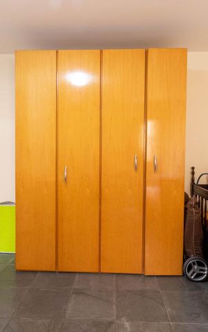 Casa à venda com 130m², 5 quartos e 4 vagas Casa à venda com 130m², 5 quartos e 4 vagasSuíte 3