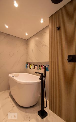Apartamento à venda com 112m², 3 quartos e 2 vagasBanheiro da suíte 1
