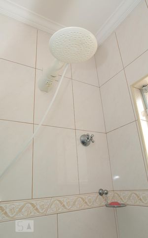 Casa à venda com 244m², 4 quartos e 4 vagasBanheiro do Quarto 3