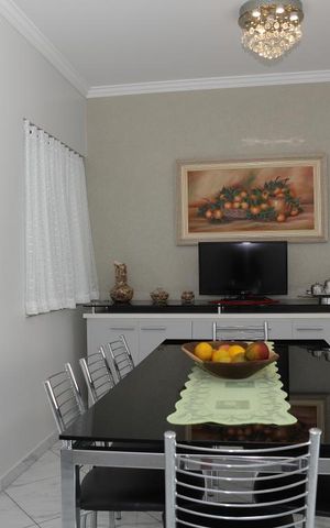 Casa à venda com 244m², 4 quartos e 4 vagasCopa