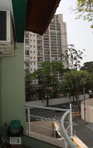 Casa à venda com 244m², 4 quartos e 4 vagasSacada - Quarto 1