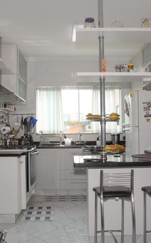 Casa à venda com 244m², 4 quartos e 4 vagasCopa