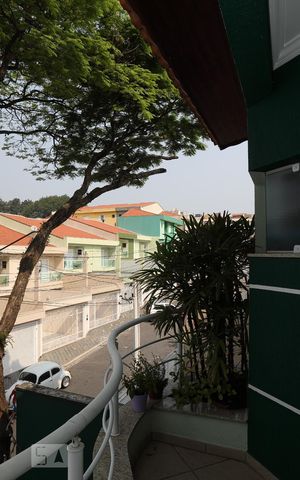 Casa à venda com 244m², 4 quartos e 4 vagasSacada - Quarto 1