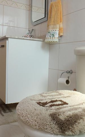 Casa à venda com 244m², 4 quartos e 4 vagasBanheiro do Quarto 3