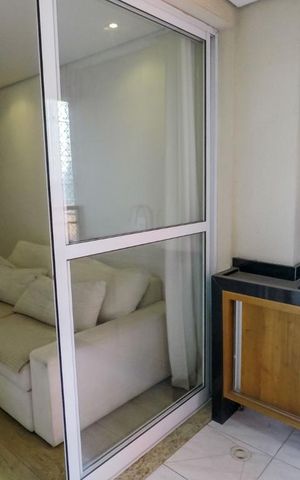 Apartamento para alugar com 55m², 2 quartos e 1 vagaSacada