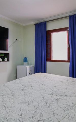 Casa à venda com 320m², 3 quartos e 4 vagas Casa à venda com 320m², 3 quartos e 4 vagasQuarto 2